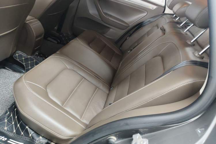 Used Volkswagen Bora 2014 1.6L Manual Comfort Model