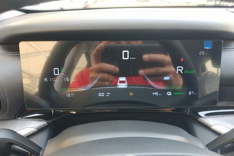 Used Geely Galaxy Stellar 6 2026 Model 125km Free-Style Edition
