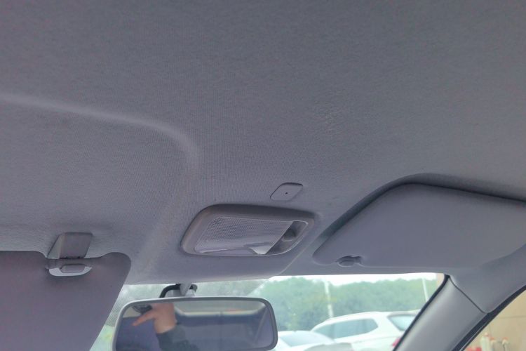 Used Chery QQ Ice Cream 2022 170km Sundae Phosphate Lithium-Ion