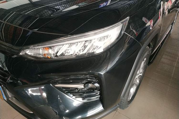 Used Toyota Wildlander 2021 2.0L CVT 4x4 Luxury Edition