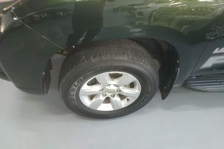 Used Toyota Prado 2016 2.7L Automatic Standard Edition