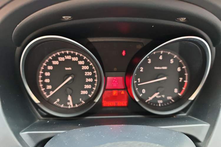 Used BMW Z4 2012 sDrive20i Luxury Model