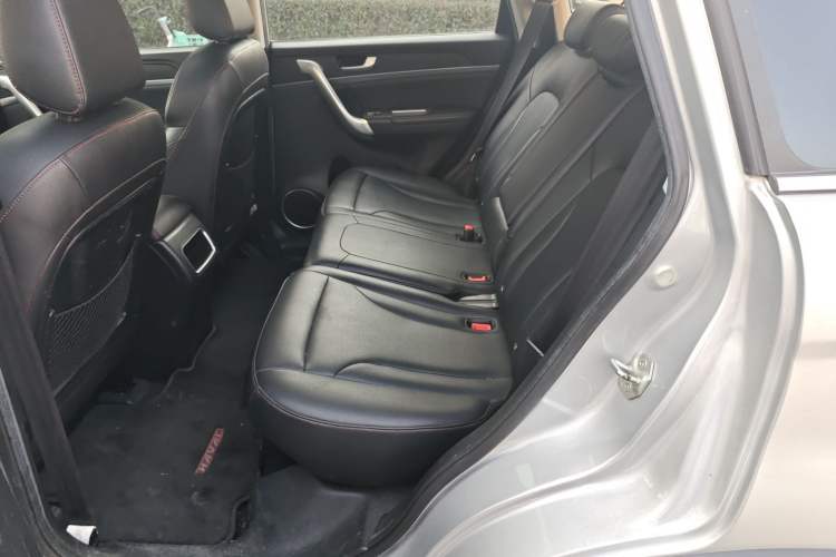 Used Haval H6 2015 Sport Edition 1.5T Automatic Two-Wheel Drive Luxury Model