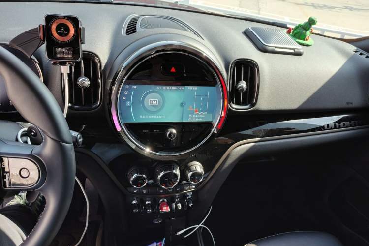 Used MINI Countryman 2023 2.0T COOPER S ALL4 Blank Space Special Edition
