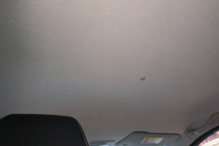 Used Baojun 310 2017 1.5L Automatic Fashion Model Headliner