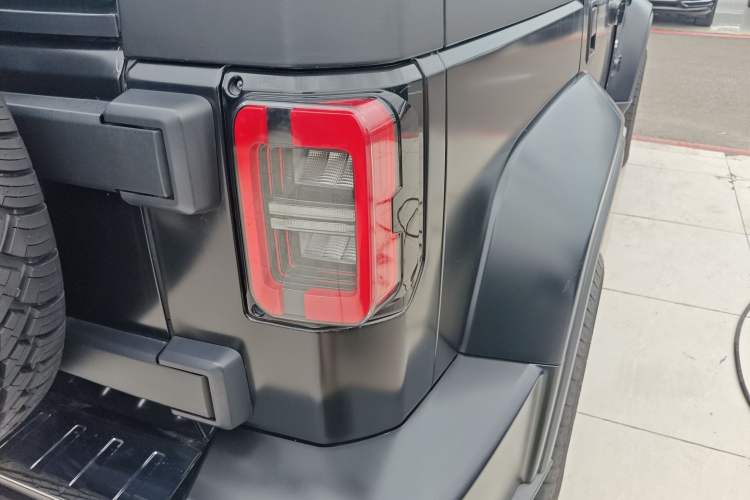 Used BAIC Off-Road BJ40 2021 2.0D Automatic Four-Wheel Drive Blade Hero Edition Adventurer Type