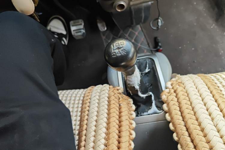 Used Wuling Rongguang 2011 1.2L Standard Version