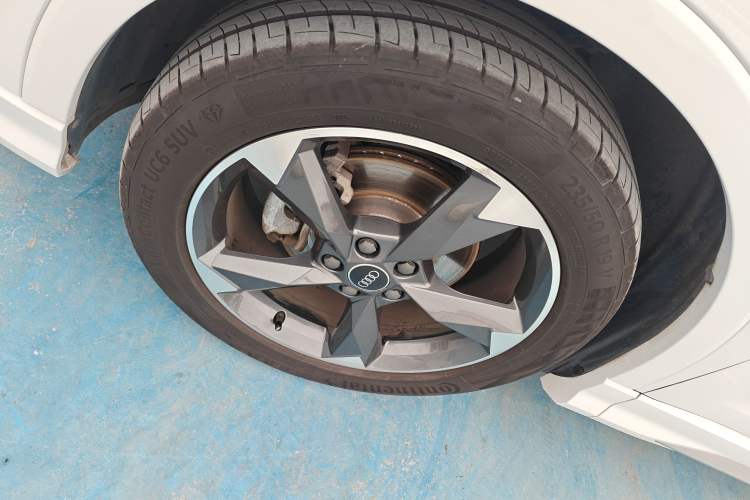 Used Audi Q3 2021 35 TFSI Fashion Dynamic Model
