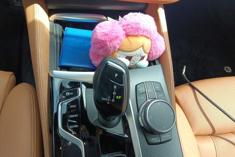 Used BMW 5 Series 2022 Restyled 525i M Sport Package
