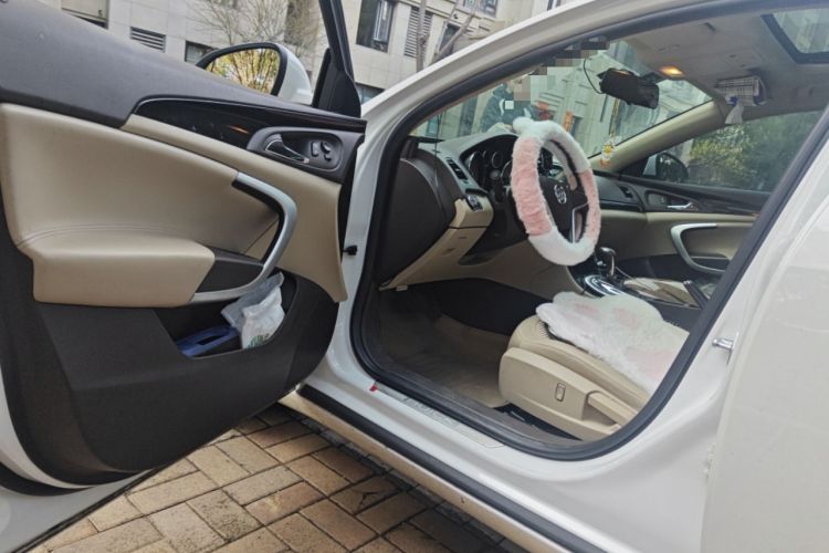 Used Buick Regal 2014 2.0L Leading Fashion Edition