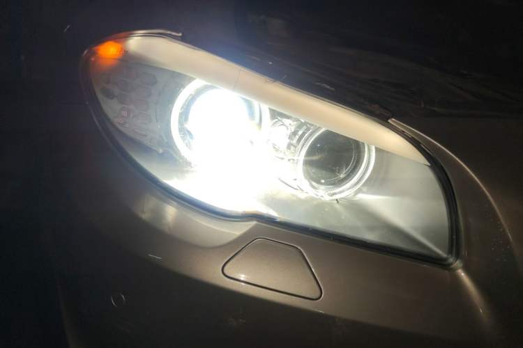 Used BMW 5 Series 2013 520Li Elegant Edition
