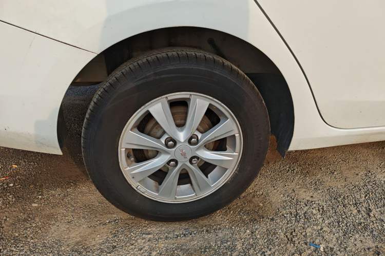 Used Chevrolet Sail 2015 Sail 3 1.3L AMT Ideal Edition Right Rear Wheel Hub