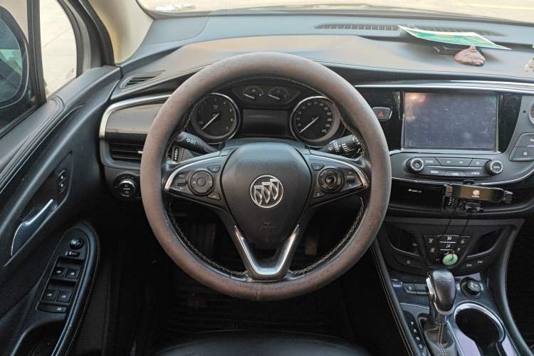 Used Buick Envision 2016 20T Two-Wheel-Drive Elite Model Steering Wheel