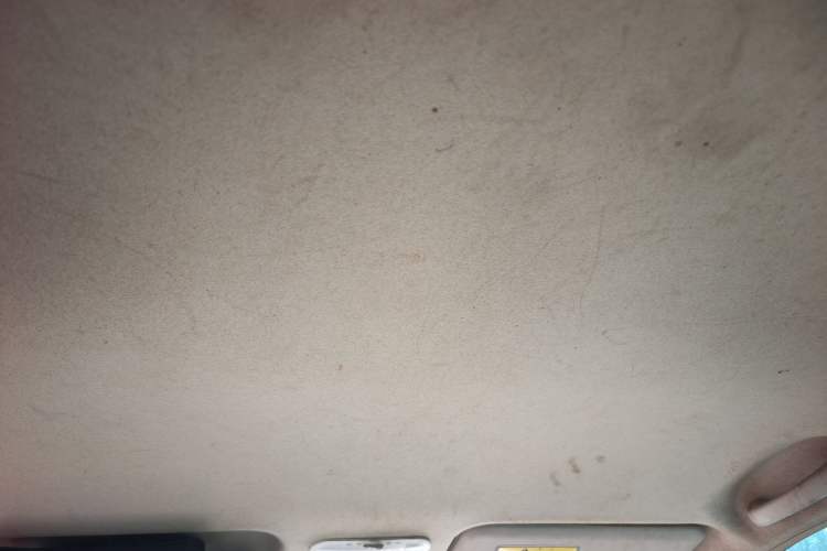 Used Venucia D50 2012 1.6L Manual Comfort Edition