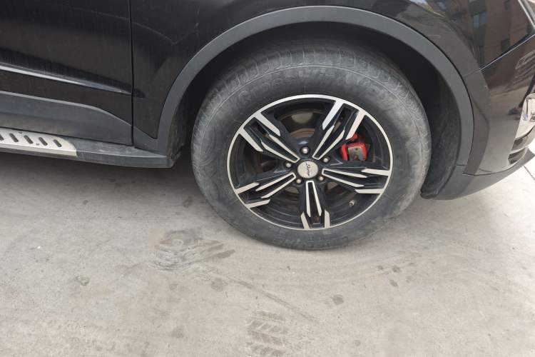Used Zotye Domy X5 2015 1.5T Manual Luxury Model China V Standard Right Front Wheel Hub