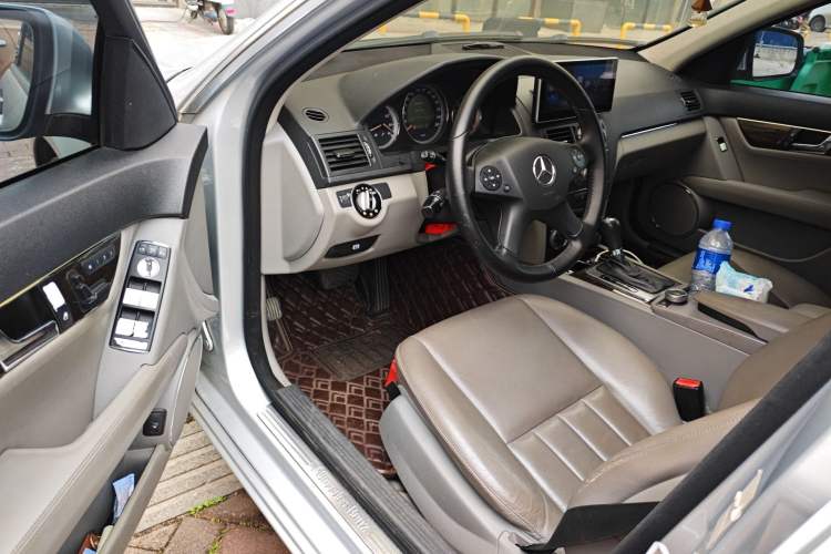 Used Mercedes-Benz C-Class 2007 C 200K Elegance Model