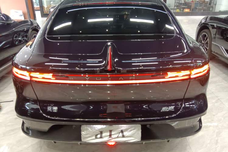 Used VOYAH PASSION 2024 PHEV Four-Wheel Drive Ultra-Long Range Flagship Model