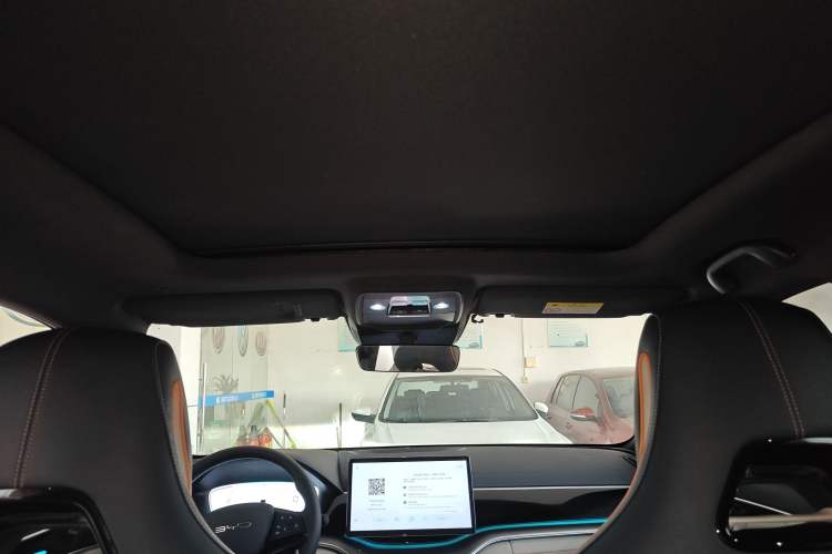 Used BYD Song PLUS New Energy 2024 HONOR Edition DM-i 110km Flagship Model Headliner