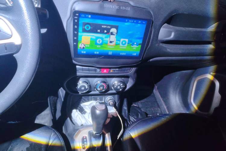 Used Jeep Renegade 2017 180T Automatic High-Energy Version
