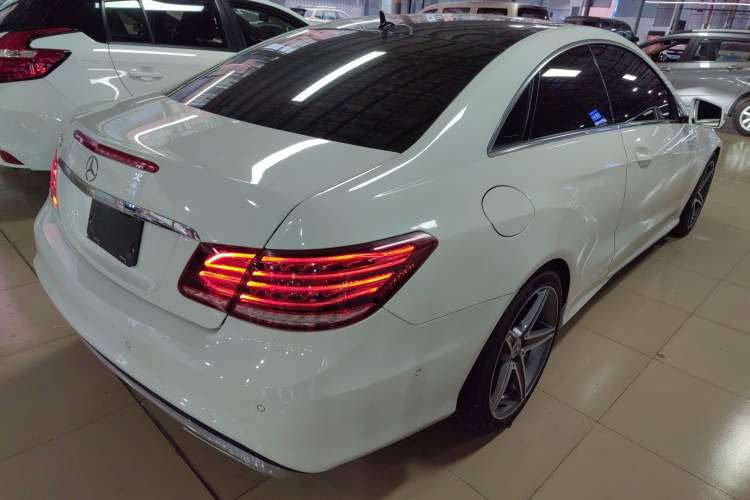 Used Mercedes-Benz E-Class (Import) 2014 E 200 Coupe