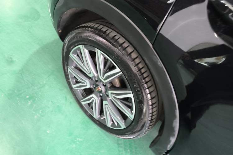 Used Hongqi HS5 2022 Facelifted Version 2.0T Smart Connect Flagship All-Wheel-Drive Edition Exterior 5