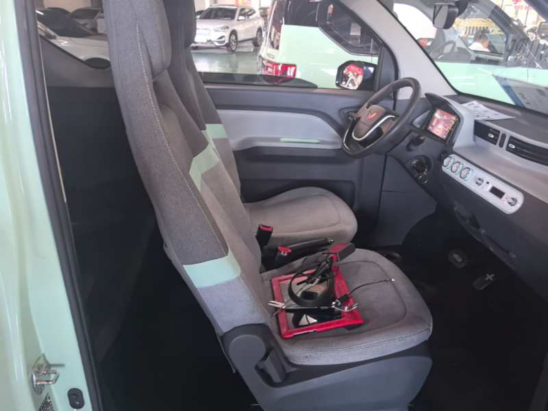 Used Wuling Hongguang MINIEV 2022 Macaron Premium Model – Lithium Iron Phosphate — 24