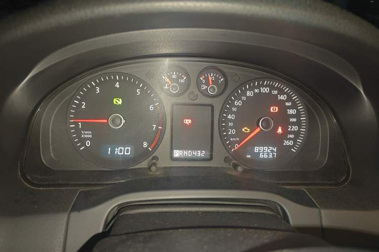 Used Volkswagen Passat 2011 1.8T Automatic Luxury Model