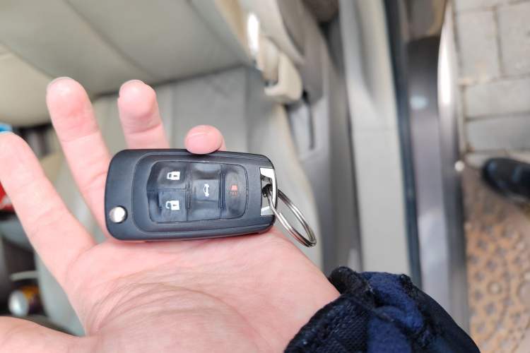 Used Buick GL8 2013 2.4L Comfort Edition