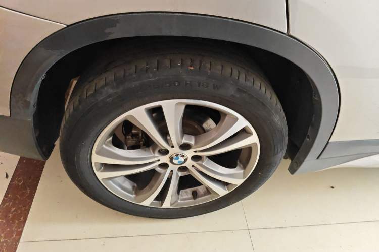 Used BMW X1 2016 sDrive20Li Luxury Model Right Rear Wheel Hub