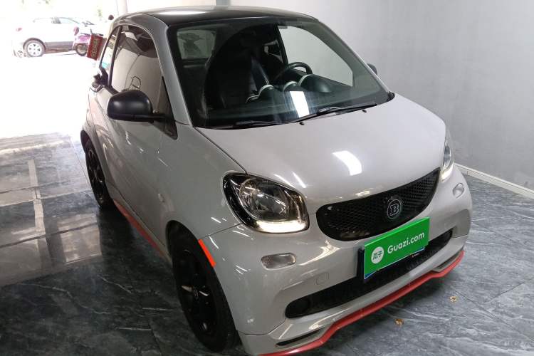 Used smart fortwo 2015 1.0L 52 kW Hardtop Passion Edition
