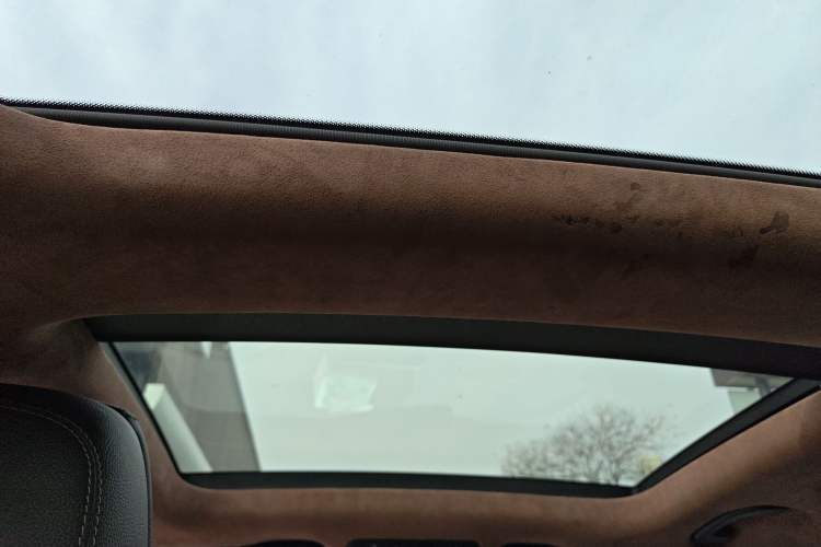 Used Mercedes-Benz GLC 2017 GLC 300 4MATIC Sport Edition Headliner