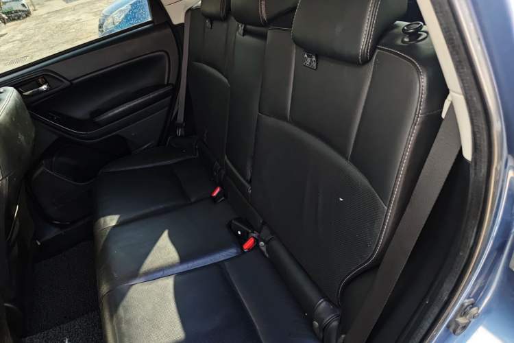 Used Subaru Forester 2013 2.5i Automatic Luxury Edition Left Rear Seat