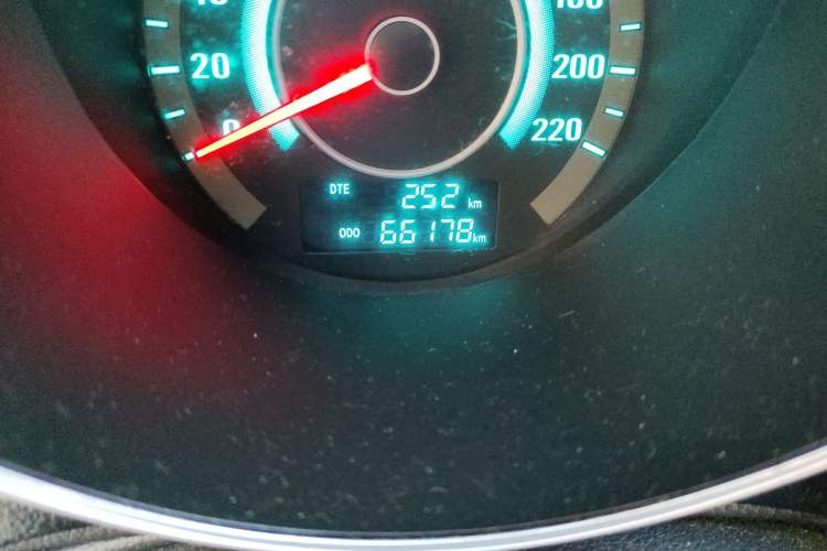 Used Changan Eado 2013 1.6L Manual ZhiKu Model China IV Standard
