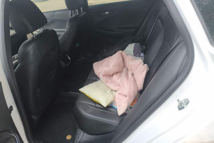 Used Chevrolet Malibu XL 2021 535T Automatic Sport Edition Left Rear Seat