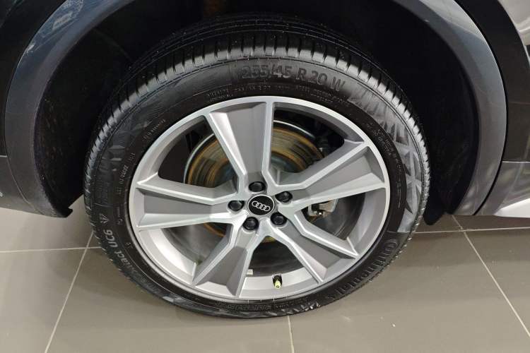 Used Audi Q5L 2022 45T Luxury Elegant Model
