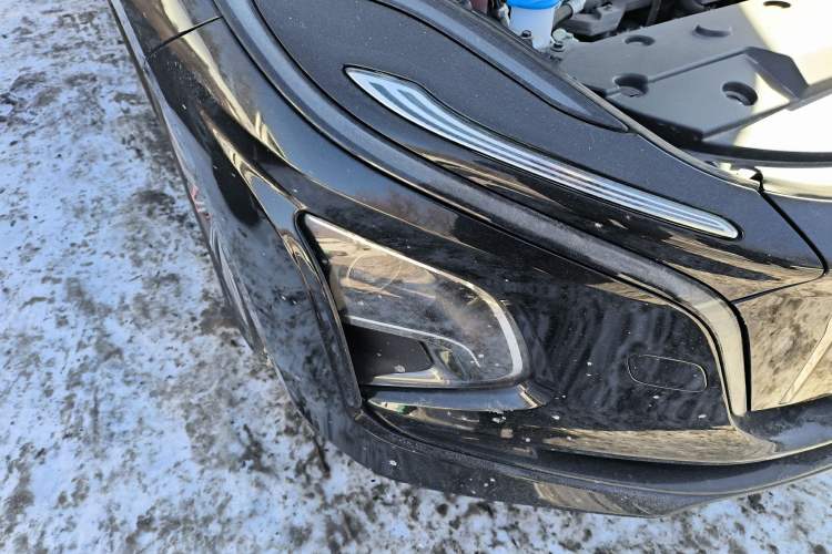 Used Hongqi E-QM5 2022 431 km Charge & Enjoy Edition Right Front Headlight