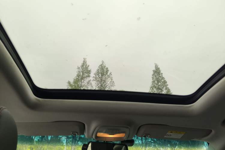 Used Chevrolet Orlando 2019 Redline 530T Automatic Enjoyment Version (5+2 Seating) China VI Headliner