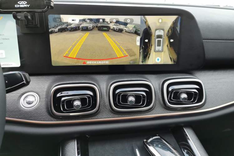 Used Chery Tiggo 9 2023 2.0T Dual-Clutch Two-Wheel Drive Luxury Edition 5 Seats
