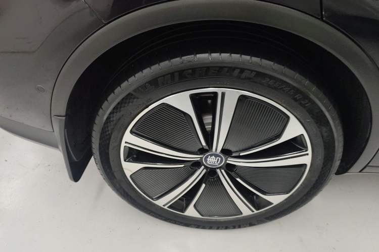 Used BYD Tang New Energy 2022 DM-p 215KM Four-Wheel Drive Flagship Model