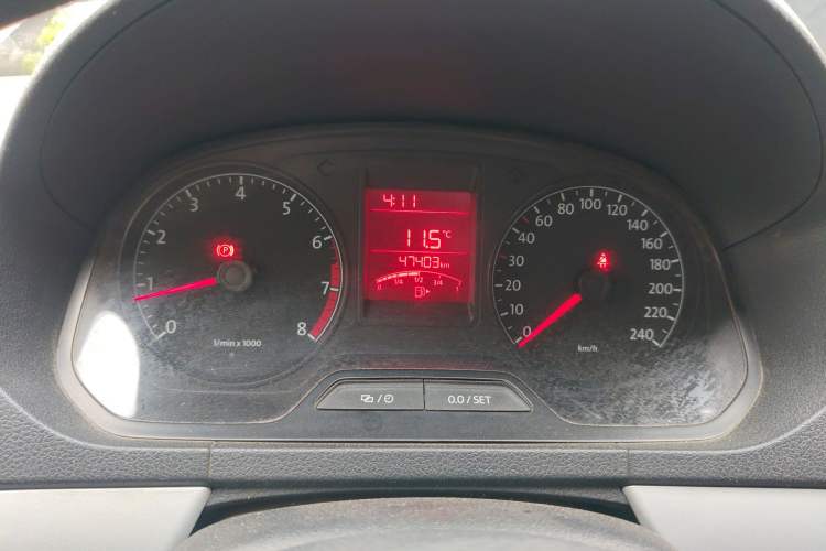 Used Volkswagen Jetta 2013 1.4L Manual Comfort Model
