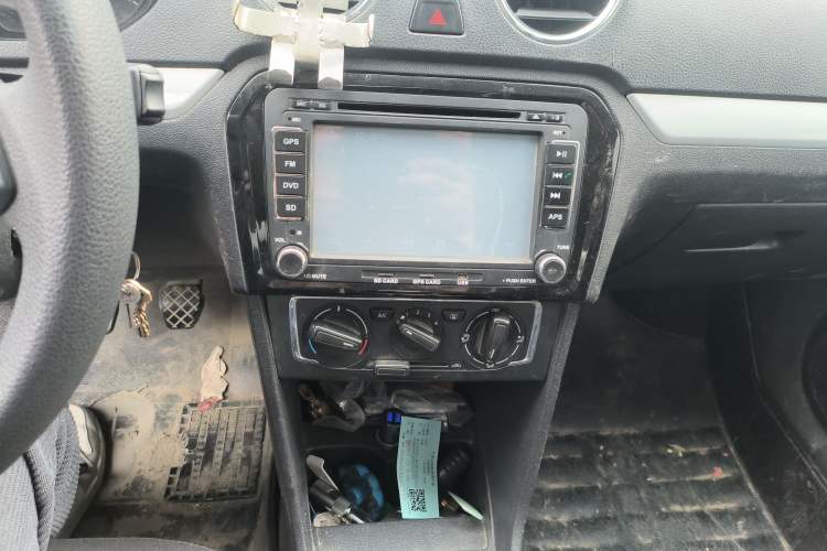 Used Volkswagen Jetta 2015 Zhuihui Edition 1.6L Manual Comfort Model