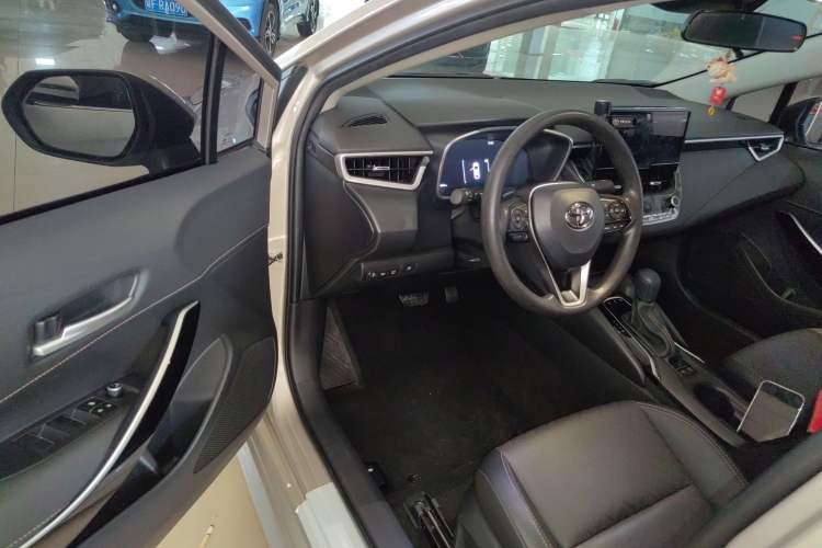 Used Toyota Levin 2023 Smart Electric Hybrid Dual-Engine 1.8L Sport Edition Driver Seat