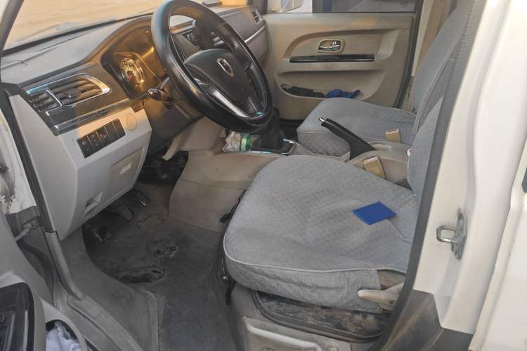 Used Jinbei New Hiace X30L 2016 1.5L Business Edition DLCG14