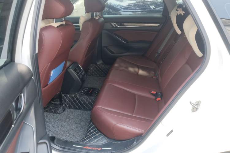 Used Honda Accord 2022 260TURBO Phantom Night · Prestige Edition
