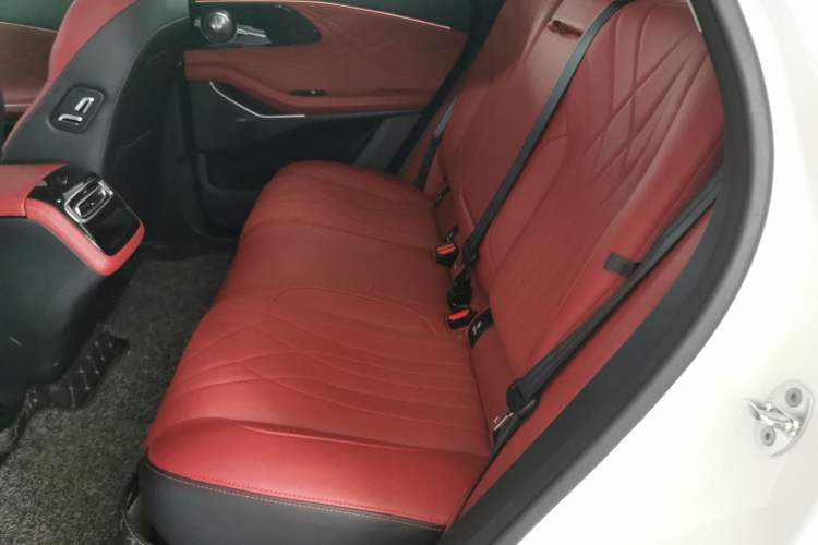 Used EXEED Stellar 2023 400T Two-Wheel Drive Comfort Edition