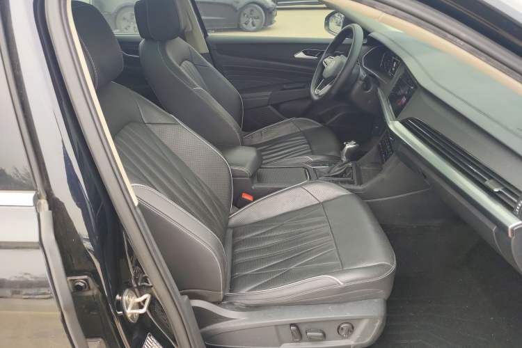 Used Volkswagen Passat 2023 Restyled 330TSI Starry Luxury Edition