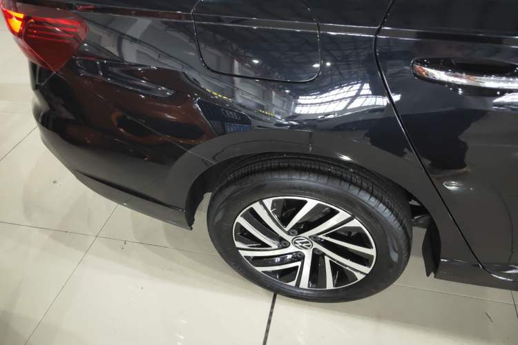 Used Volkswagen Lavida 2024 1.5L Automatic Full-Comfort Version