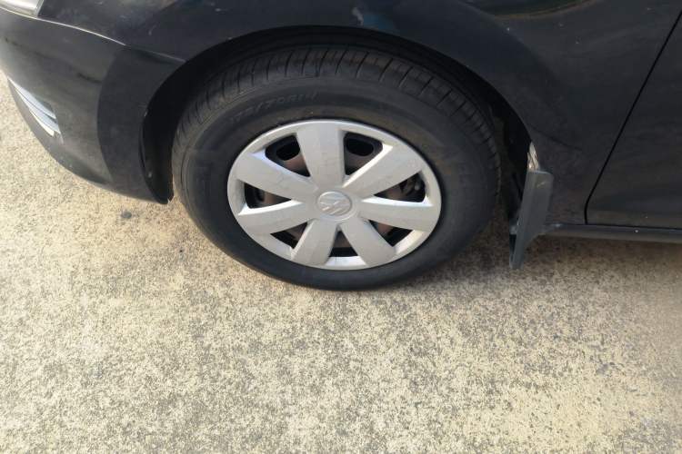 Used Volkswagen Santana 2015 1.4L Manual Fashion Edition