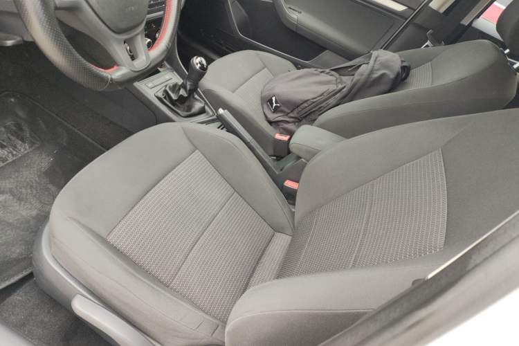 Used Volkswagen Lavida 2017 1.6L Manual Fashion Edition Left Front Seat