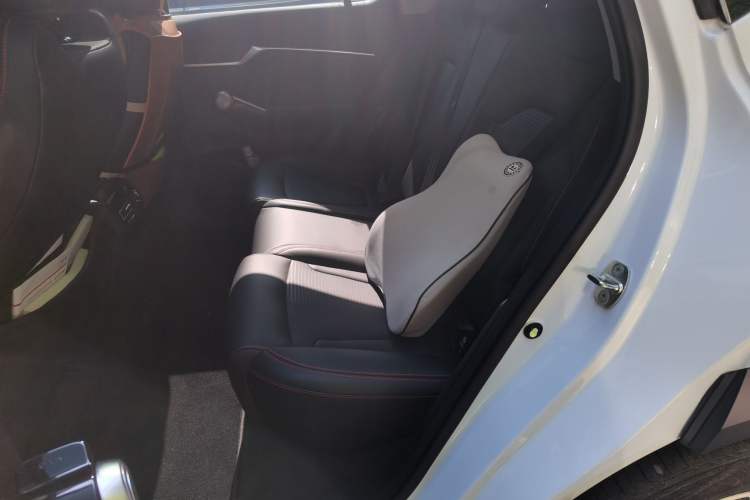 Used GAC Trumpchi EMKOO 2022 1.5T Supernova Pro Edition Left Rear Seat